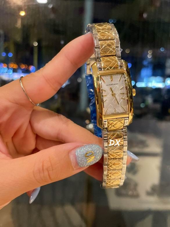 Burberry 19x30x5mm 8nms (4)