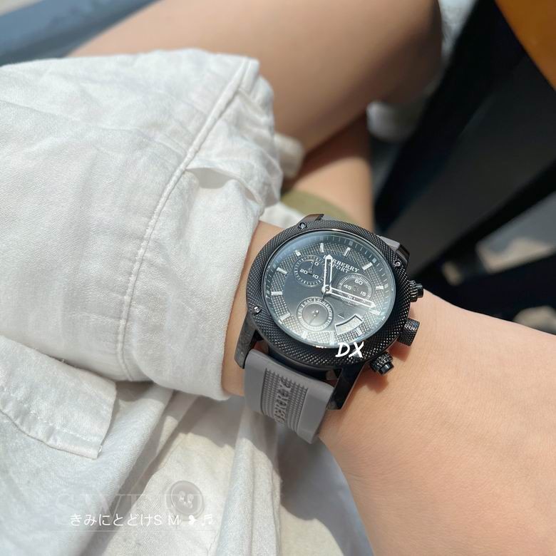 Burberry S M 10nms (16)