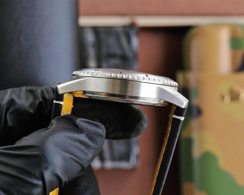 Breitling 46X13mm 33 (4)