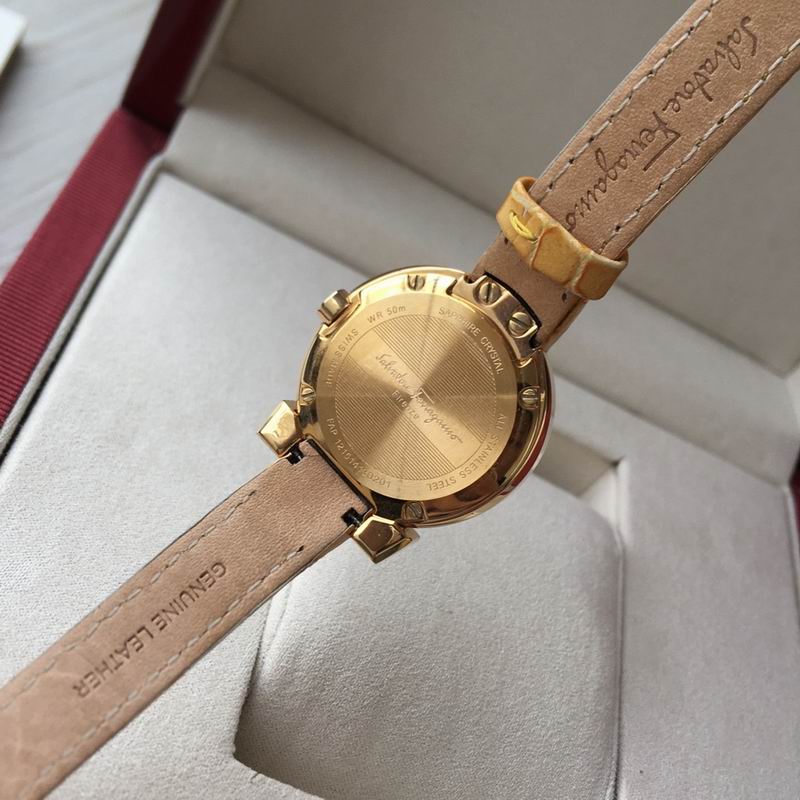 Ferragamo 30X8mm 39 (2)