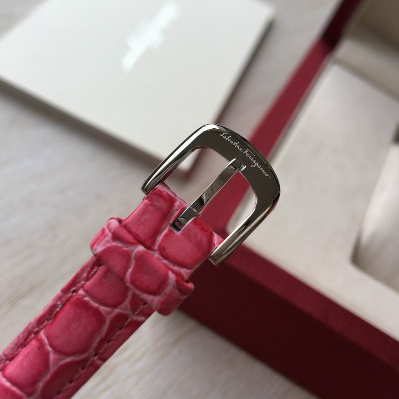 Ferragamo 30X8mm 40 (3)