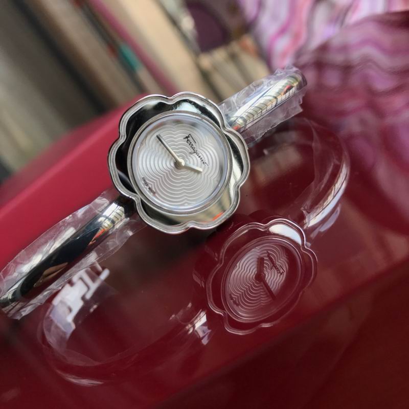 Ferragamo 30mm 38 (14)