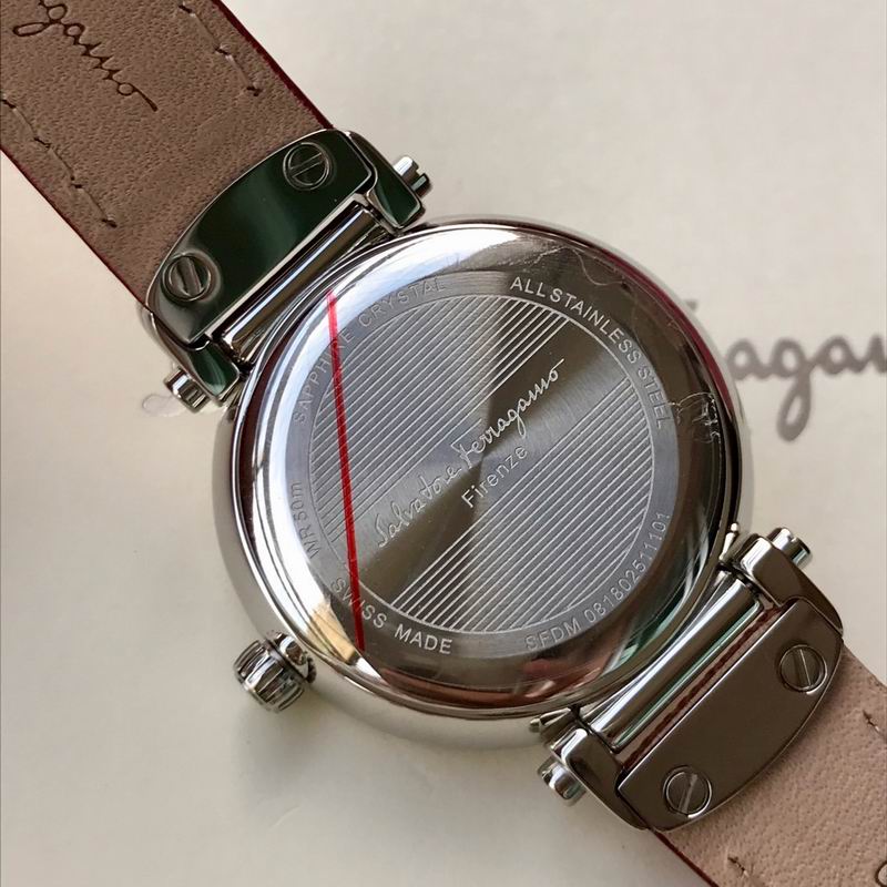 Ferragamo 34mm 43 (5)
