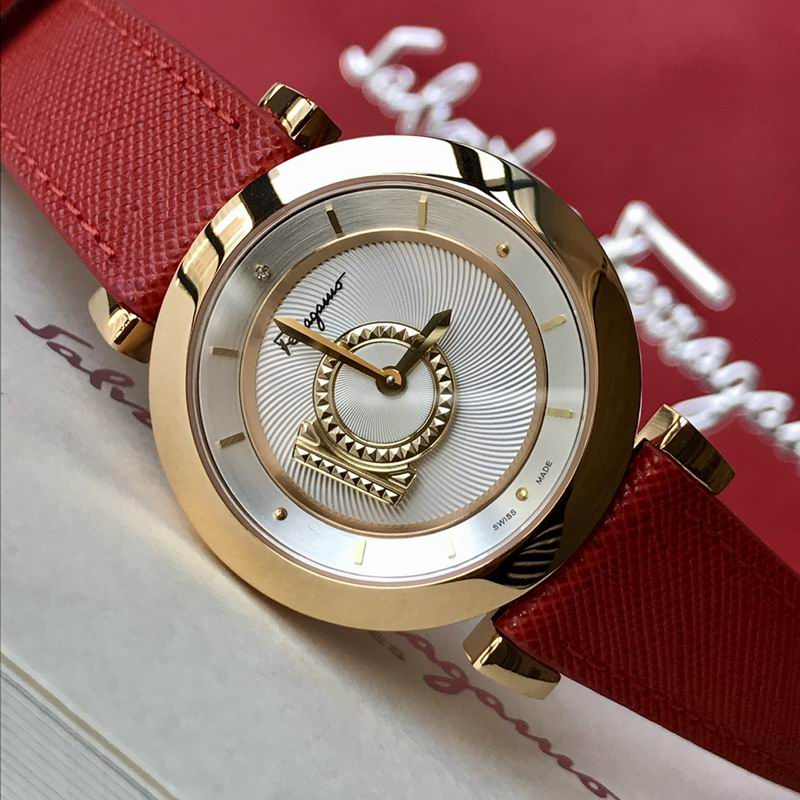 Ferragamo 37mm 37 (71)