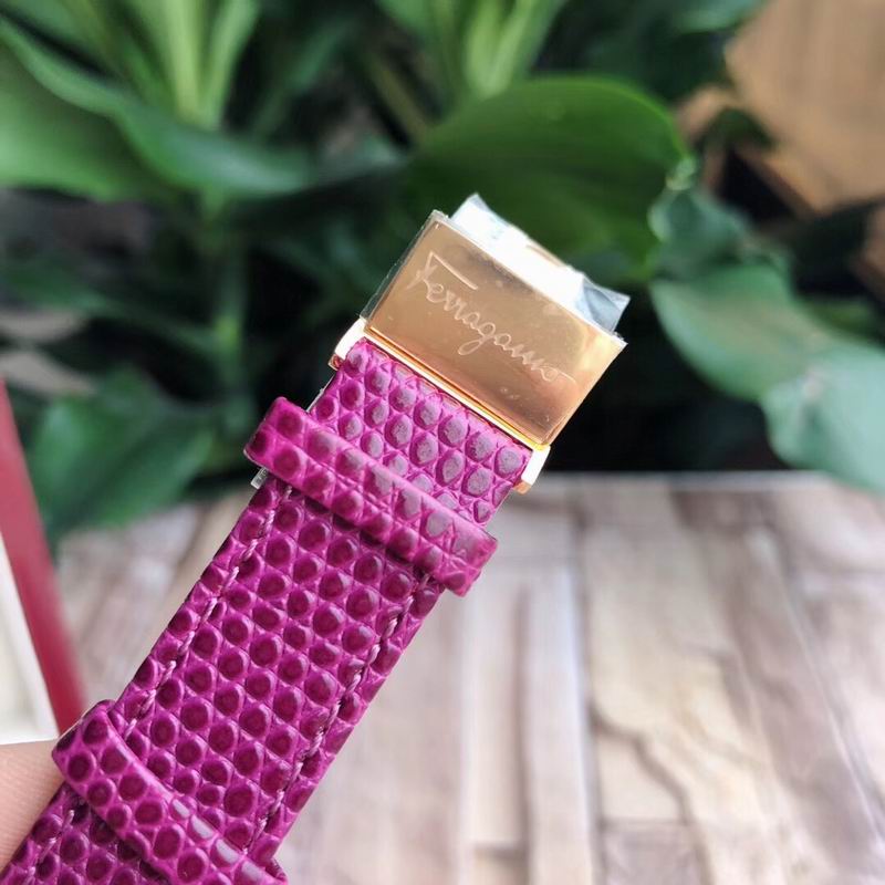 Ferragamo 38mm 47 (42)