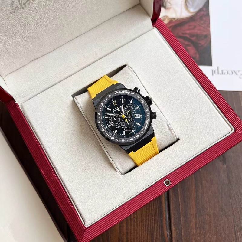 Ferragamo 43mm 44 (21)