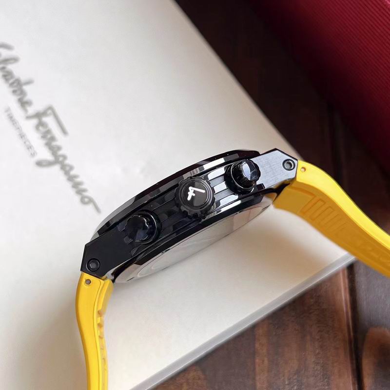 Ferragamo 43mm 44 (24)