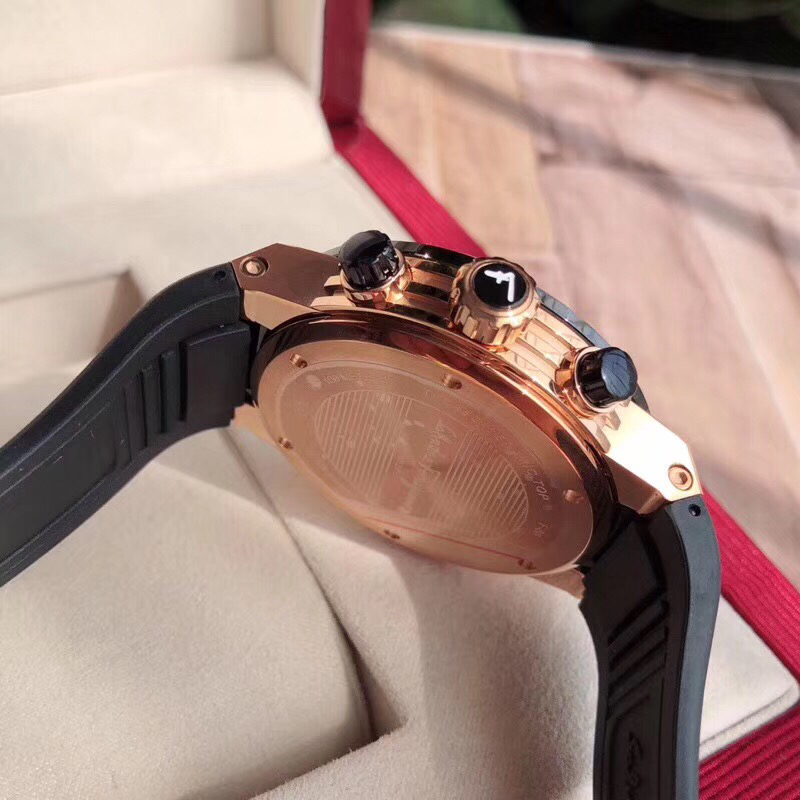 Ferragamo 43mm 44 (5)