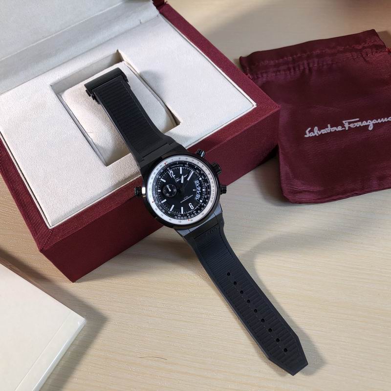 Ferragamo 44mm 45 (1)