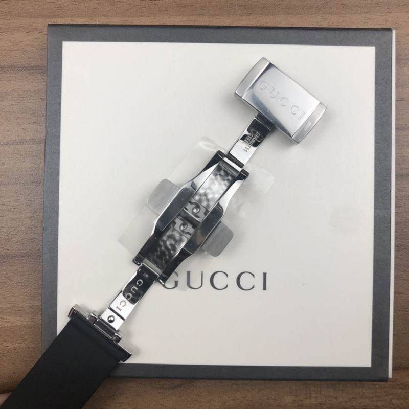 Gucci 40mm 51 (2)