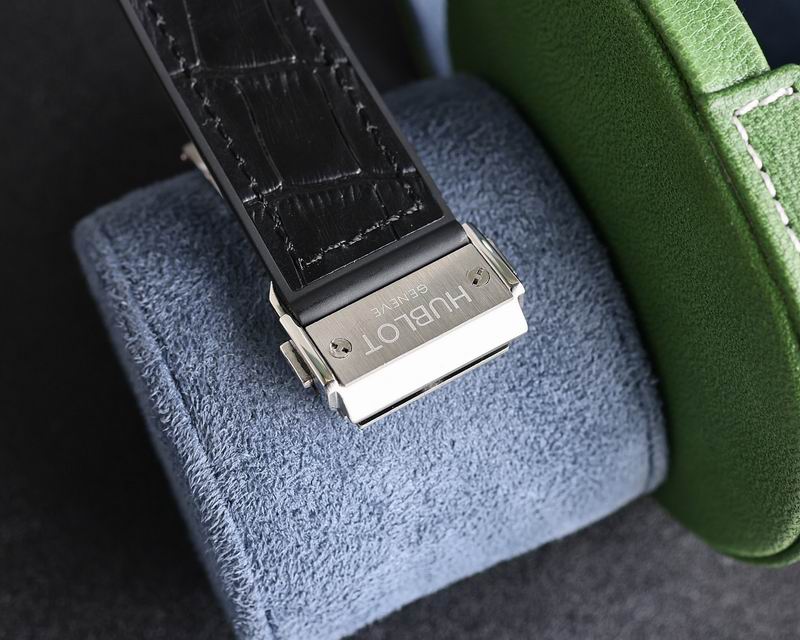 Hublot 45X11.5mm 23 (3)