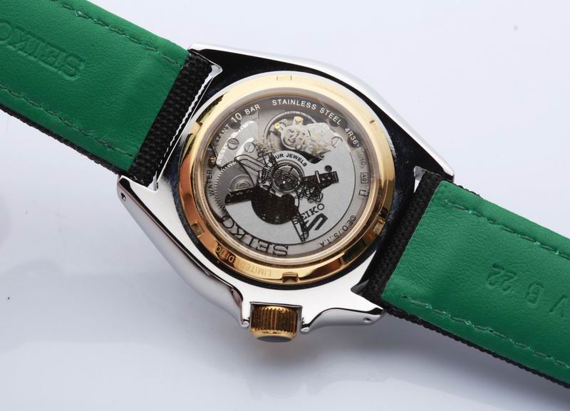 Seiko 42.5X13.4mm 58 (8)