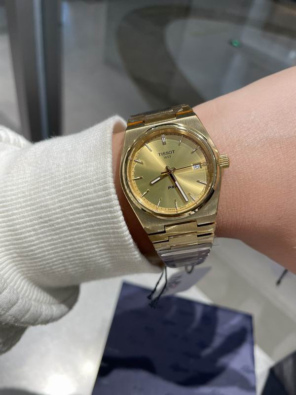 Tissot man 40mm woman 35mm 24 (8)