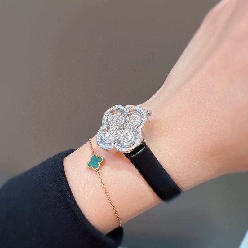 Van Cleef & Arpels 27mm 51 (9)