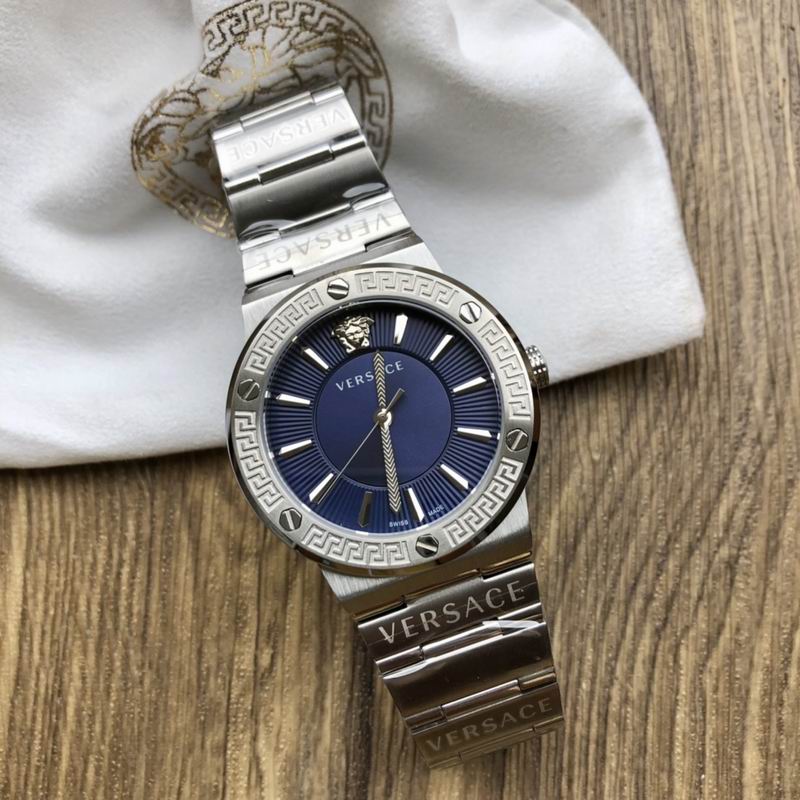 Versace 38mm 67 (18)