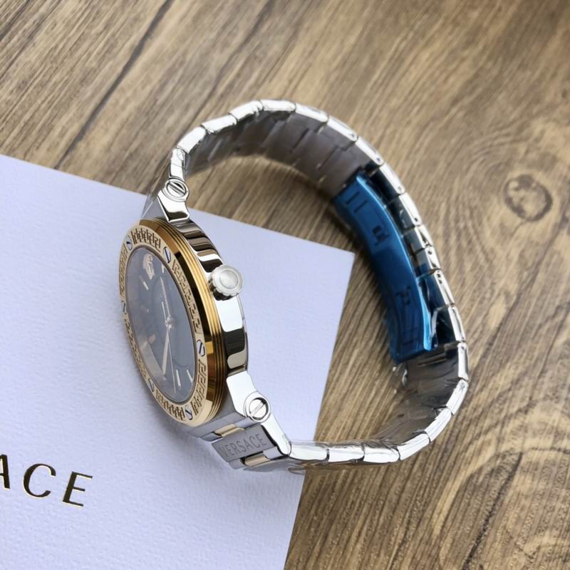 Versace 38mm 67 (8)