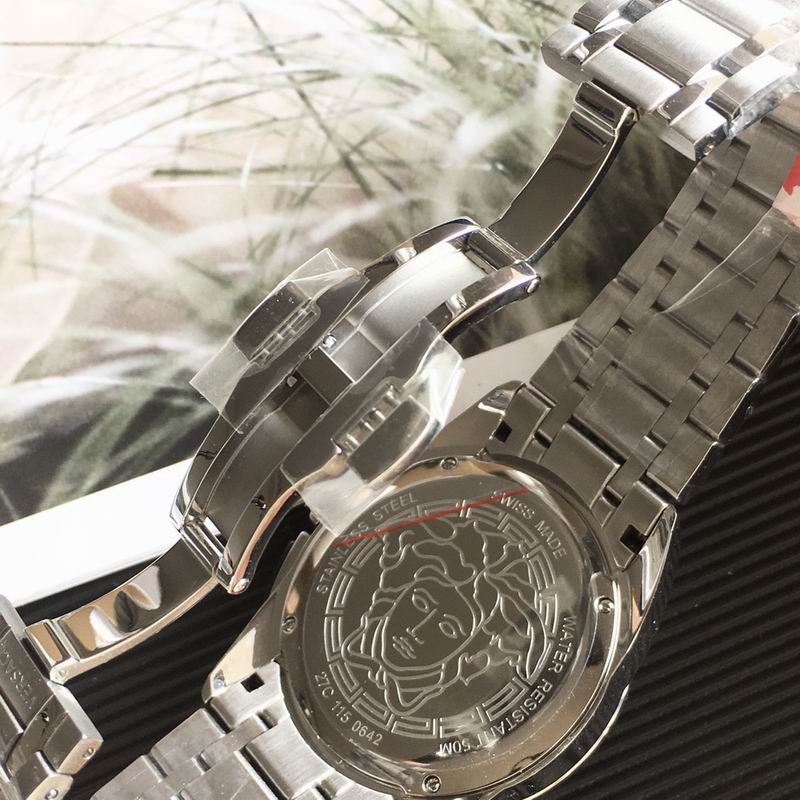 Versace 42mm 60 (6)