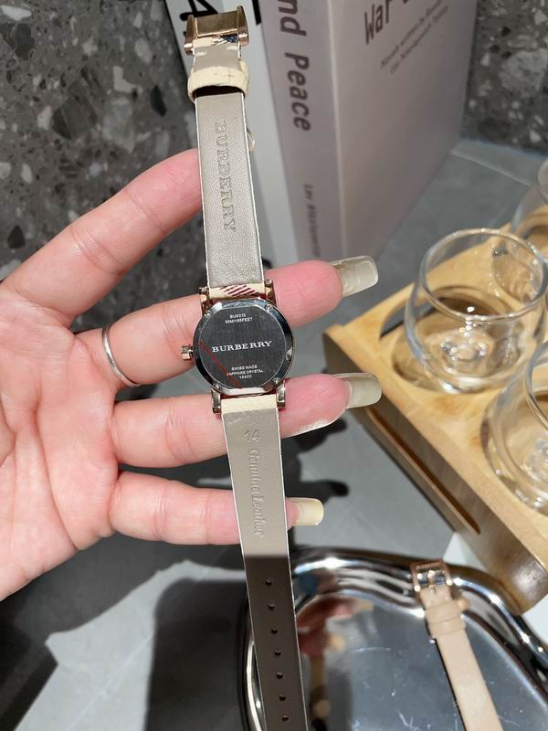 Burberry 26mm 04 (17)