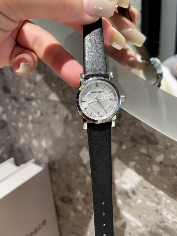 Burberry 26mm 04 (9)