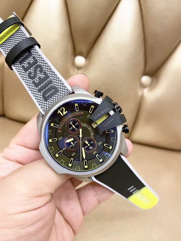 Diesel DZ4523 50X12mm 82 (4)