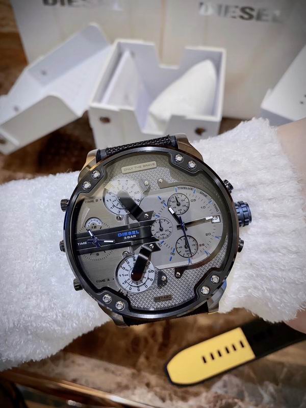 Diesel DZ7420 57X12mm 101 (8)