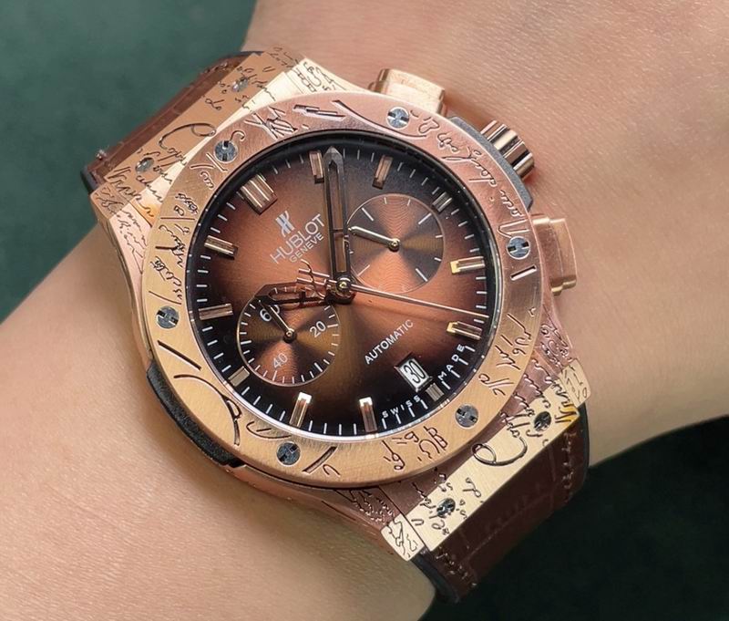 Hublot 45X11.5mm 28 (2)