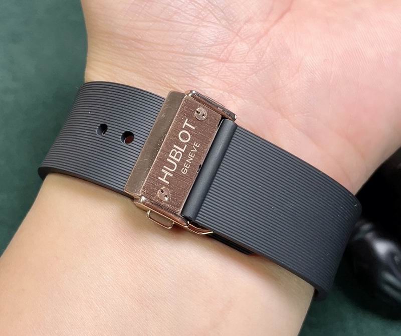 Hublot 45X11.5mm 33 (6)