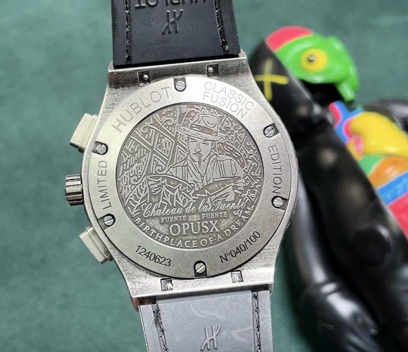 Hublot 45X11.5mm 35 (2)