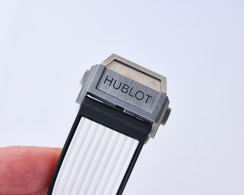 Hublot 45mm 76 (27)
