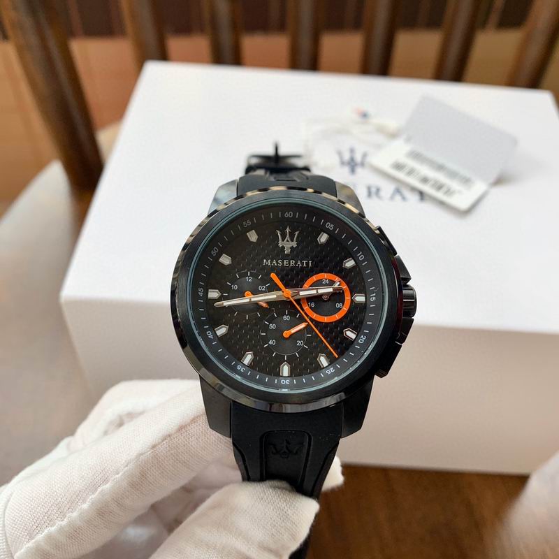 Maserati 43mm 46 (1)