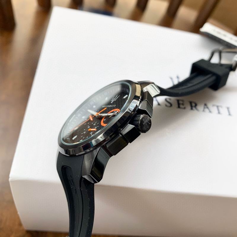 Maserati 43mm 46 (4)