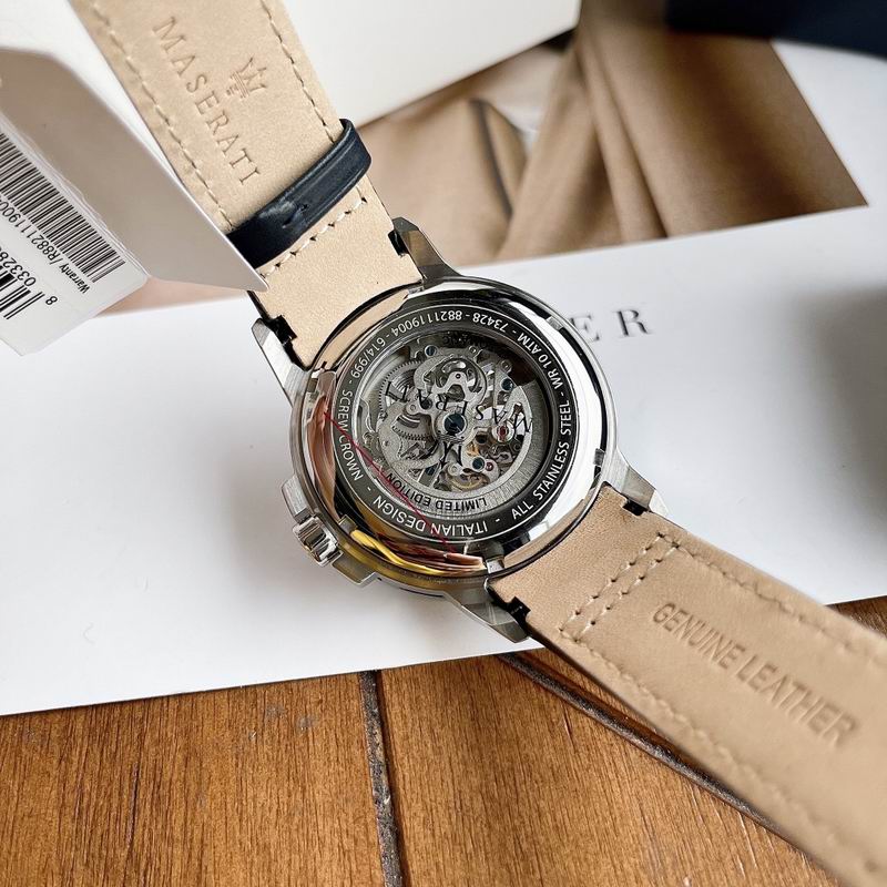 Maserati 44mm 53 (13)