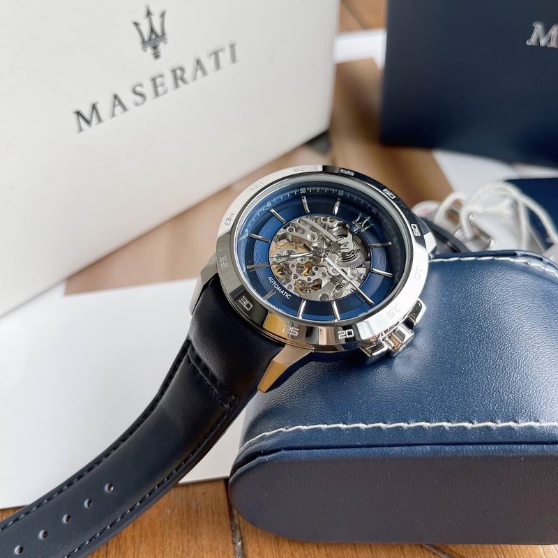 Maserati 44mm 53 (16)