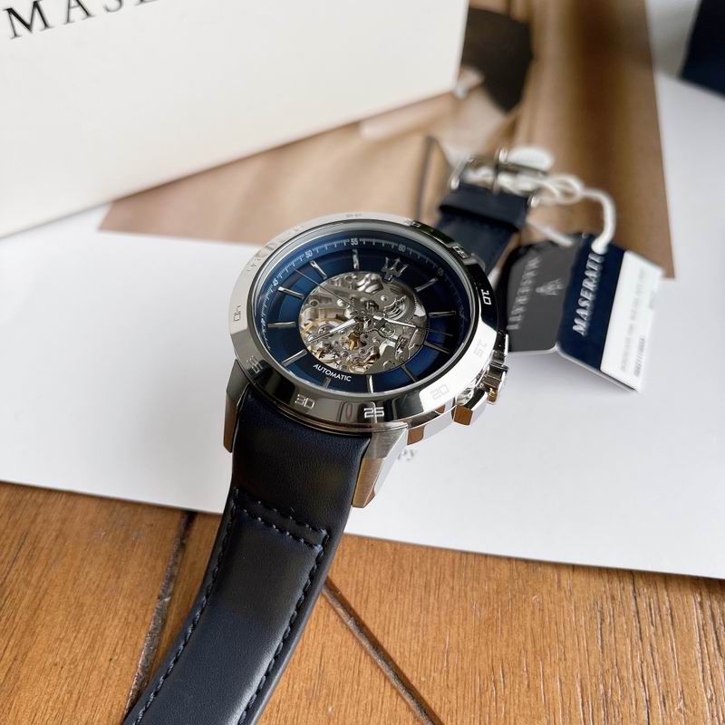 Maserati 44mm 53 (18)