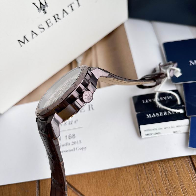 Maserati 44mm 53 (3)