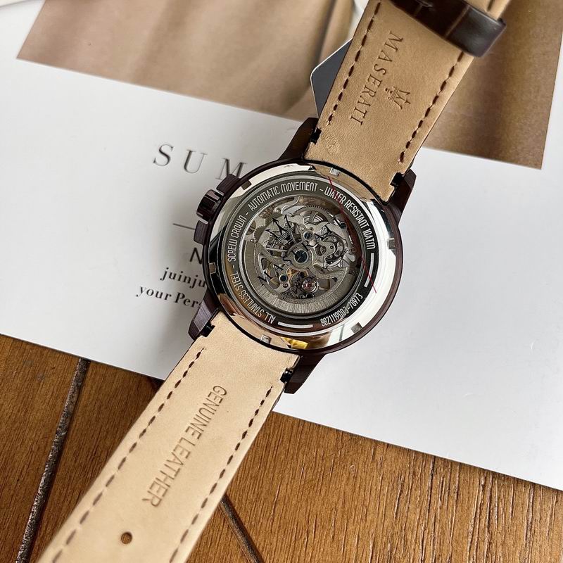 Maserati 44mm 53 (9)