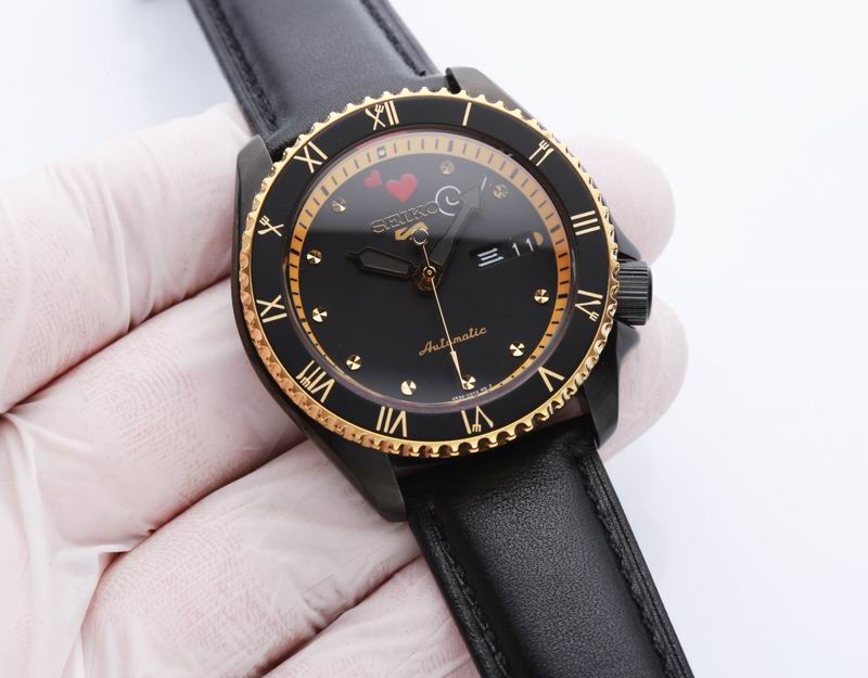 Seiko 42.5X13.4mm 22 (1)