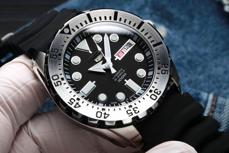 Seiko 43.3X13mm 18 (10)