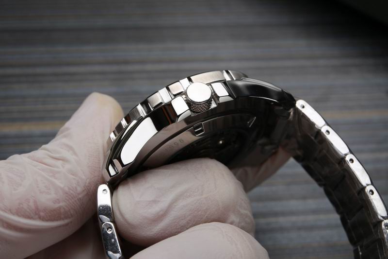 Seiko 43.3X13mm 18 (5)