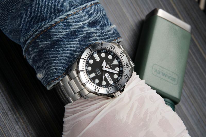 Seiko 43.3X13mm 18 (7)