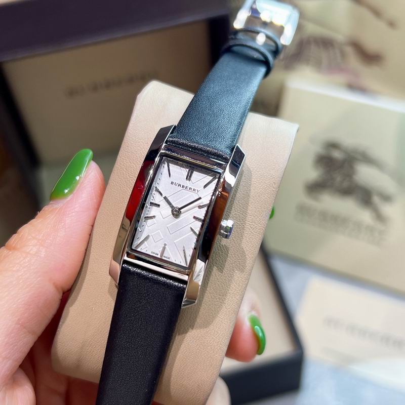 Burberry 19X30mm 19 (5)