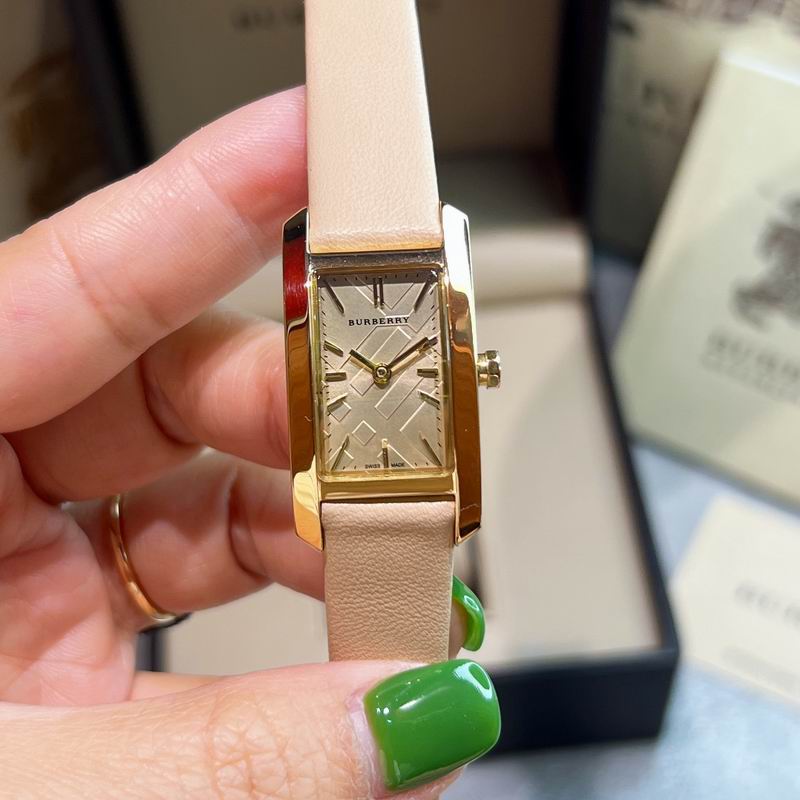 Burberry 19X30mm 20 (10)