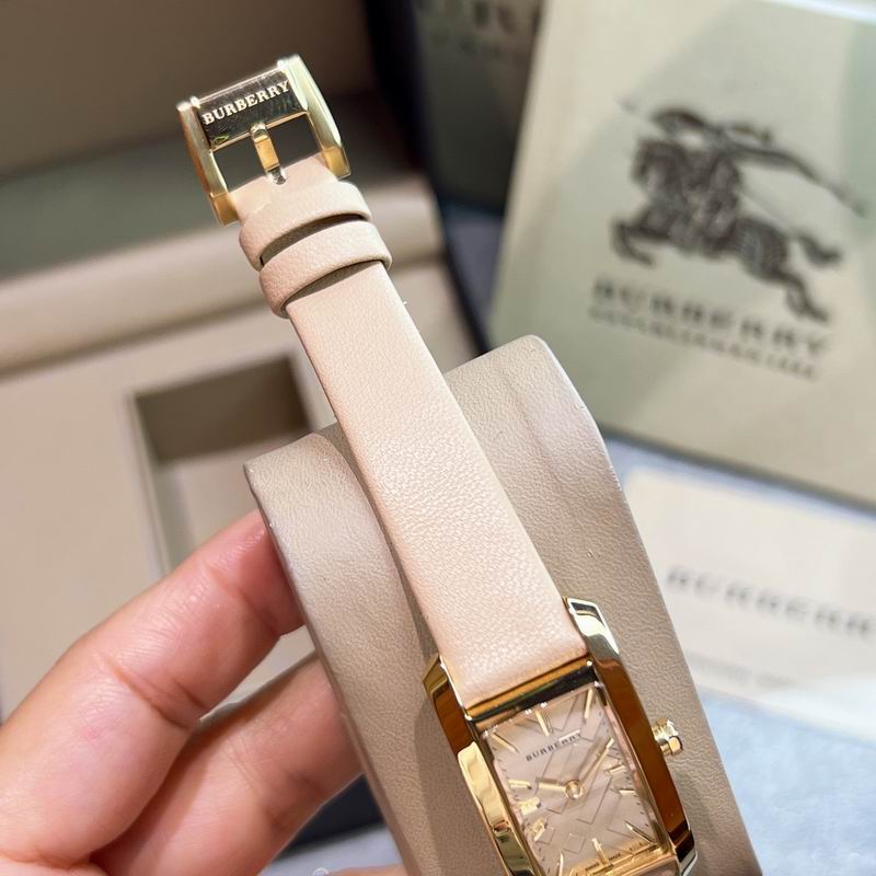 Burberry 19X30mm 20 (13)