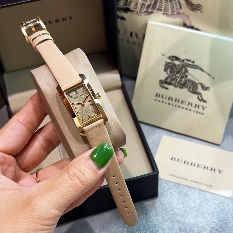Burberry 19X30mm 20 (15)