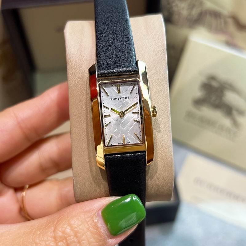 Burberry 19X30mm 20 (19)