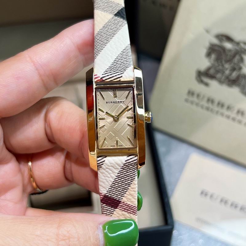 Burberry 19X30mm 20 (4)