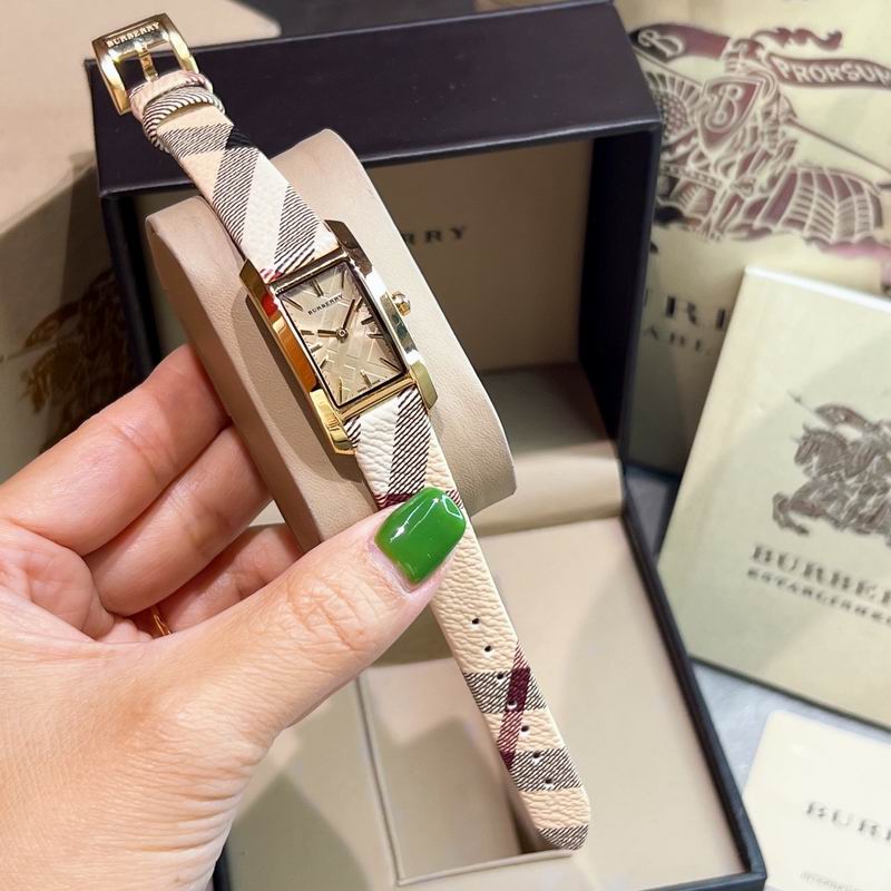 Burberry 19X30mm 20 (7)