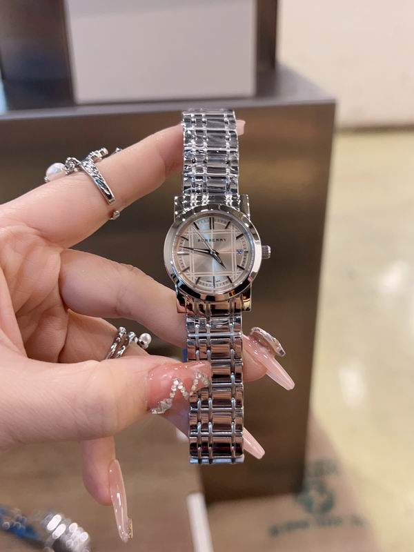 Burberry 29mm 10 (2)