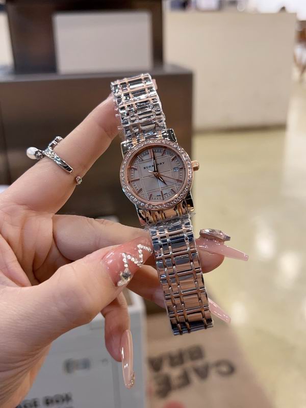 Burberry 29mm 12 (1)