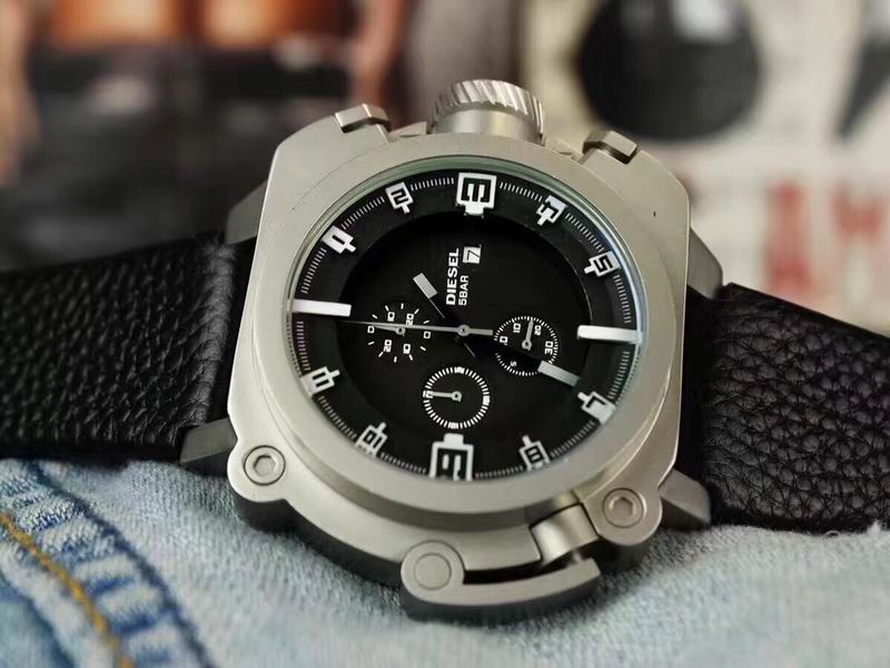 Diesel 47X57mm 32 (3)